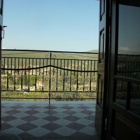 Ample Modern Country Home Nea Epidavros Esterno foto